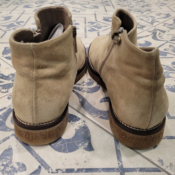 Foliana boots - Picture 3 of 10